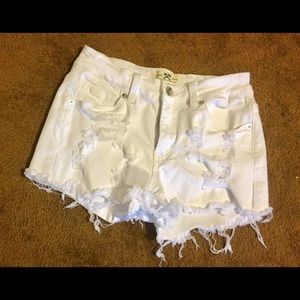 Size 0 Hammer Jean Ripped White Shorts